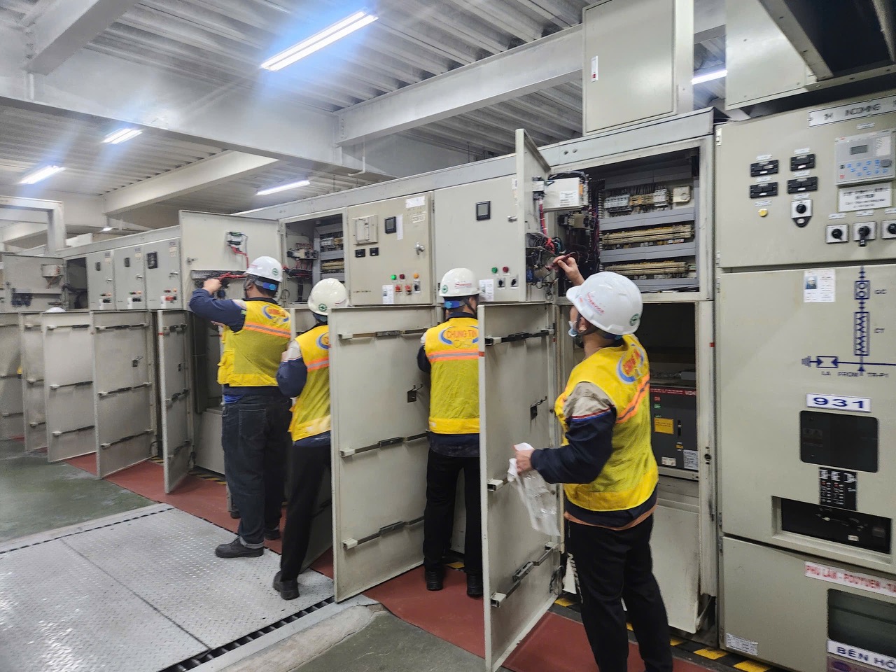 bao-tri-he-thong-tu-dien-ha-the276.jpg (1280&times;960)